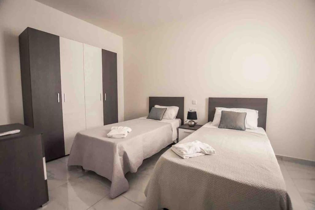 圣保罗湾城Meadow Views Saint Paul'S Bay Flat 2公寓 外观 照片