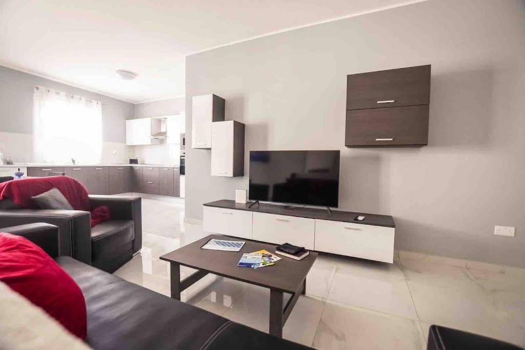 圣保罗湾城Meadow Views Saint Paul'S Bay Flat 2公寓 外观 照片